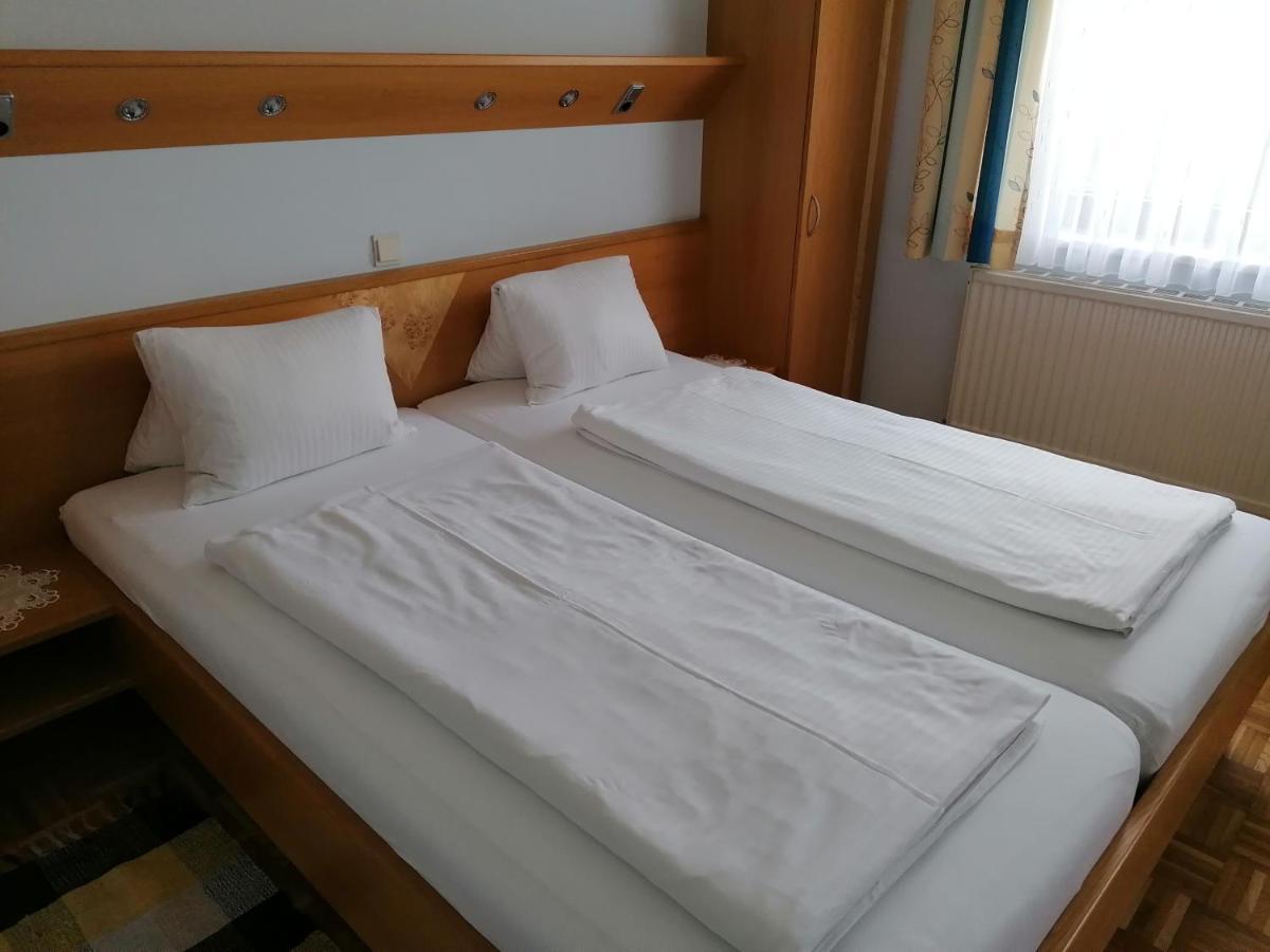 Kirchenwirt Mirth Hotel Eltendorf Bagian luar foto
