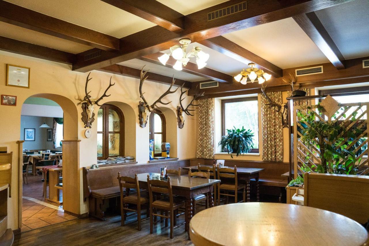 Kirchenwirt Mirth Hotel Eltendorf Bagian luar foto